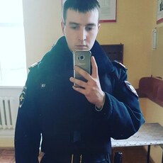 Виталий, 31, Стрежевой