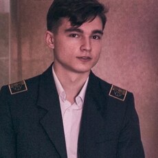 Василий, 22, Коммунар