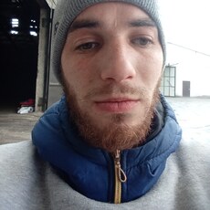 Лаврентий, 29, Неман