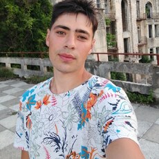Олеж, 28, Карпинск