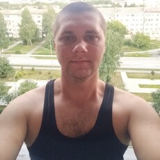 Мирон, 28, Богучар