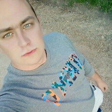 Геннадий, 29, Снежногорск
