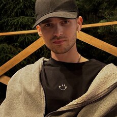 Харитон, 24, Реж