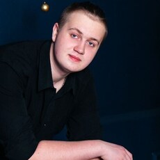 Оскар, 19, Богучар