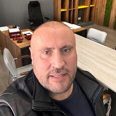 Тарас, 42, Обь