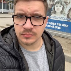 Лёня, 26, Междуреченск
