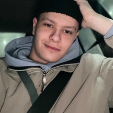 Паша, 21, Харабали