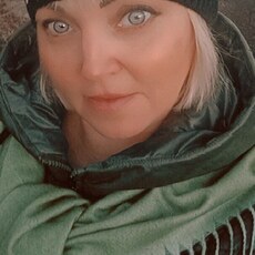 Катя, 46, Саки