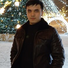 Рома, 21, Харовск