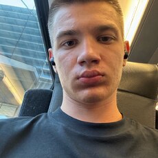 Слава, 19, Северо-Курильск