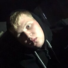 Слава, 22, Петухово