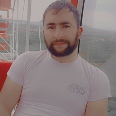 Вениамин, 31, Белогорск (Амурская область)