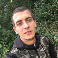 Сеня, 26, Гурьевск (Кемеровская область)