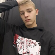Артемий, 19, Кировск (Мурманская область)