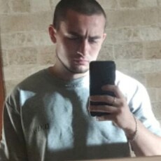 Виктор, 21, Озёры