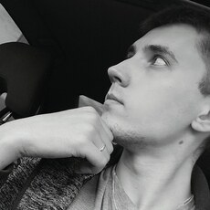 Тим, 26, Ленинск