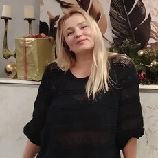 Раиса, 25, Майский