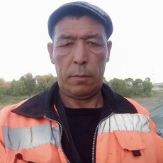 Юрий, 53, Волгоград