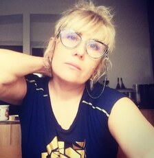 Вика, 61, Красноярск