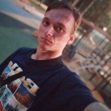 Кир, 29, Арамиль
