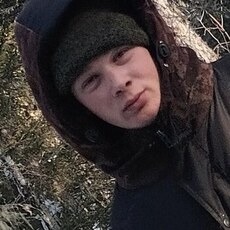 Исаак, 23, Пестово