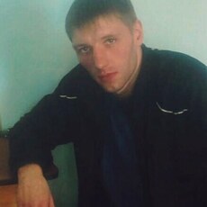 Харитон, 32, Холмск