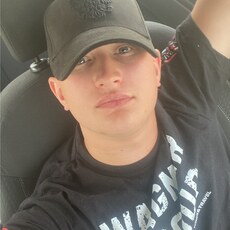 Кир, 24, Муравленко