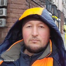 Радомир, 33, Очёр