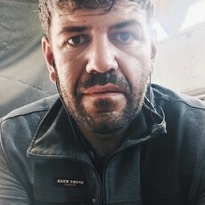 Боря, 32, Певек