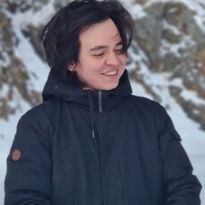 Адриан, 26, Суворов