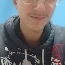 Виктор, 19, Городовиковск