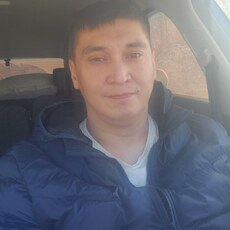 Яша, 40, Заполярный
