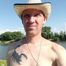 Спартак, 41, Чудово