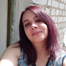Юлиана, 37, Кировск (Ленинградская область)