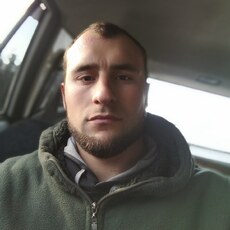 Лёша, 26, Печора