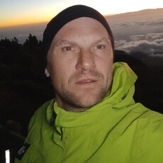 Веня, 42, Перевальск
