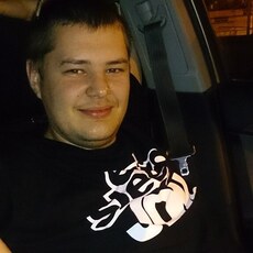 Альберт, 27, Енисейск
