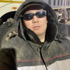 Тёма, 28, Кизел
