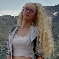 Таисия, 32, Челябинск