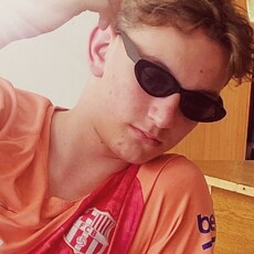 Марик, 19, Тосно