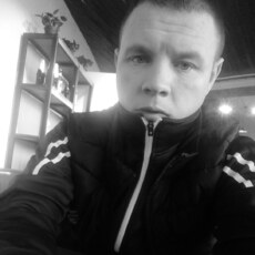 Илюха, 29, Зерноград