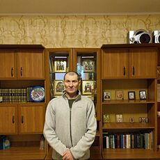 Лёня, 46, Дубовка
