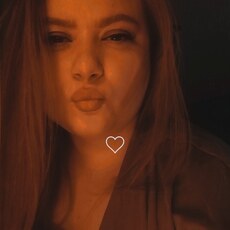 Лара, 27, Горловка