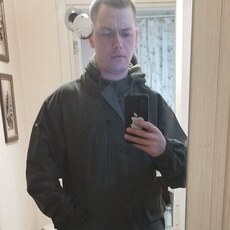 Антон, 28, Белогорск (Крым)
