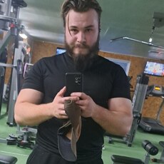 Гена, 26, Зимогорье