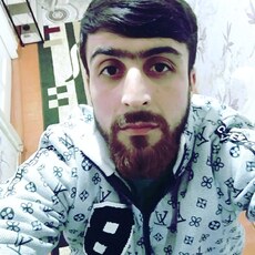 Адам, 31, Шумиха