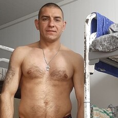 Евгений, 32, Саяногорск