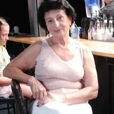 Лиля, 63, Нововоронеж