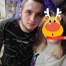 Святослав, 22, Певек