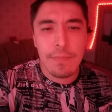 Миша, 28, Стрежевой